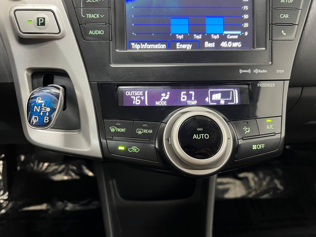 Toyota Prius V Three 2014