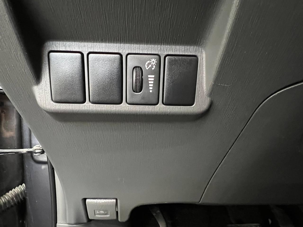 Toyota Prius V Three 2014