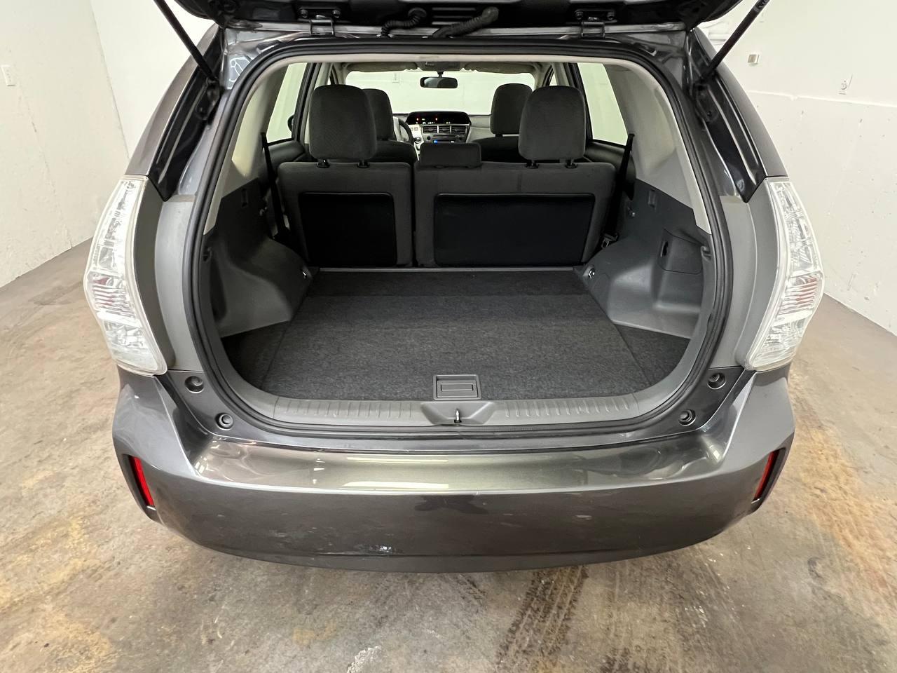 Toyota Prius V Three 2014
