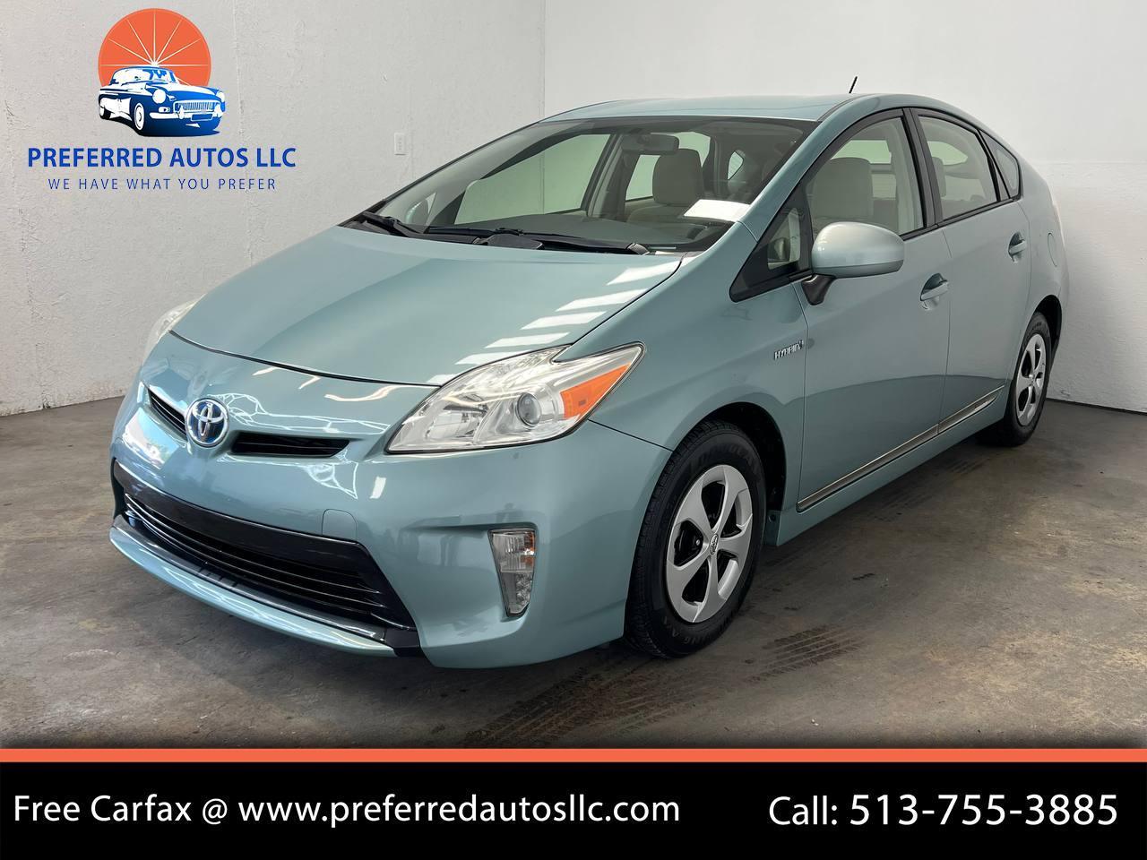 Toyota Prius Two 2012