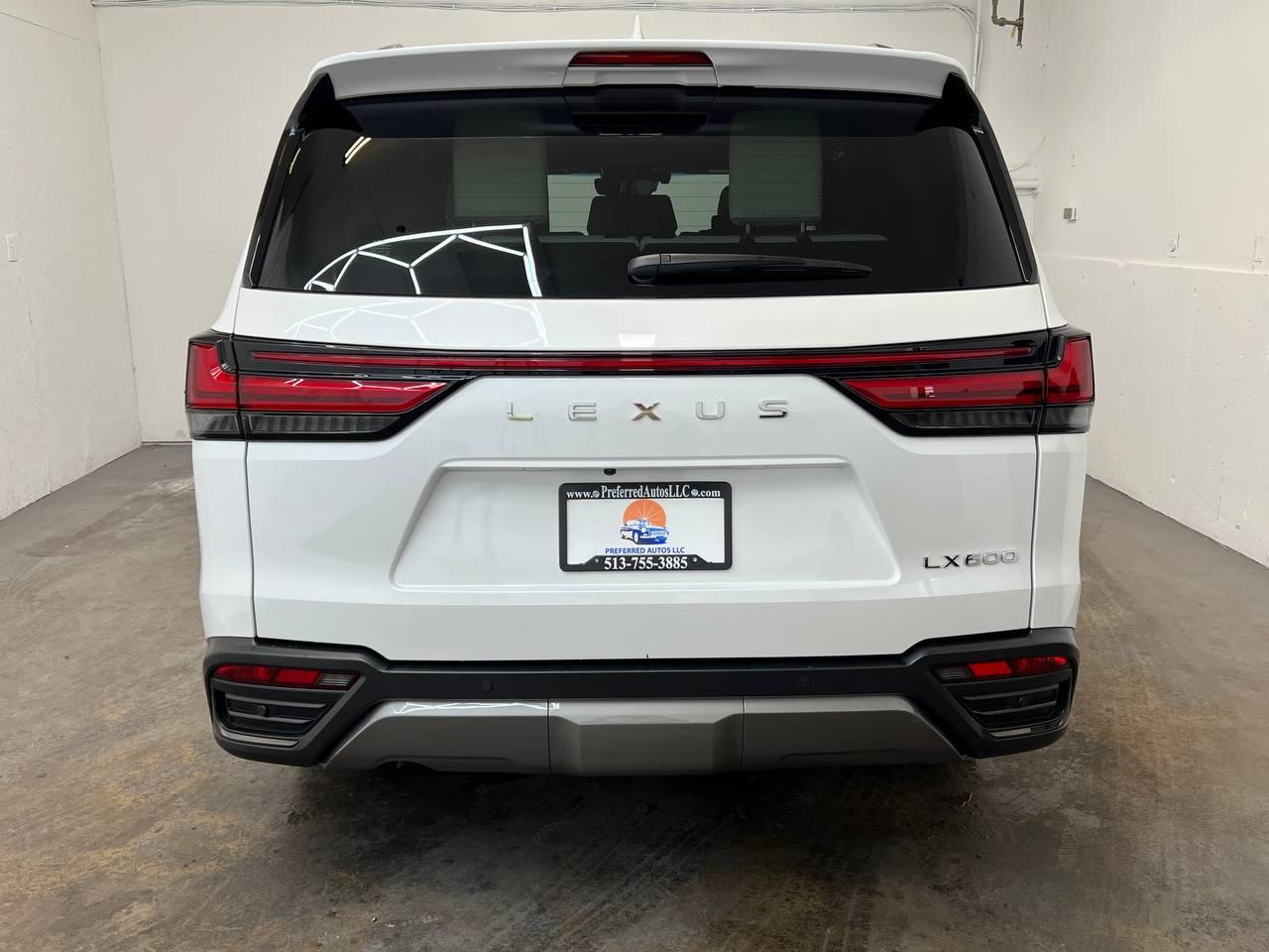 Lexus LX LX 600 Luxury 4WD 2022