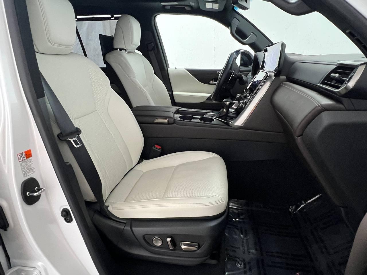 Lexus LX LX 600 Luxury 4WD 2022