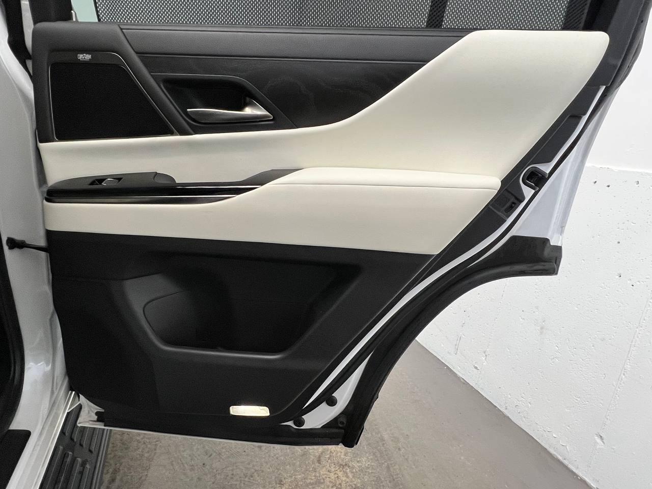 Lexus LX LX 600 Luxury 4WD 2022