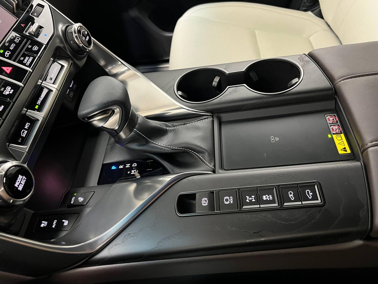 Lexus LX LX 600 Luxury 4WD 2022