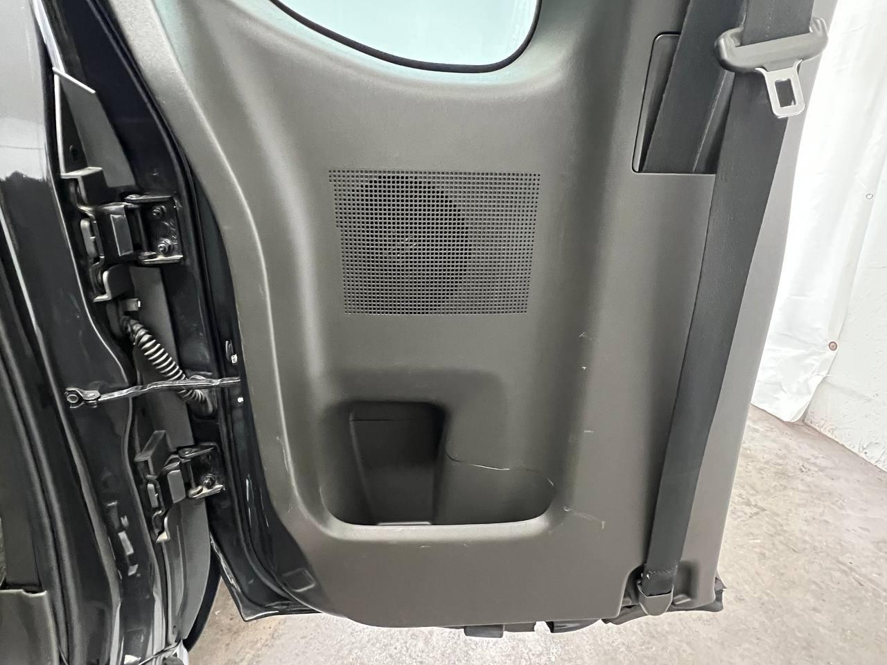 Nissan Frontier 2WD King Cab V6 Auto SV 2013
