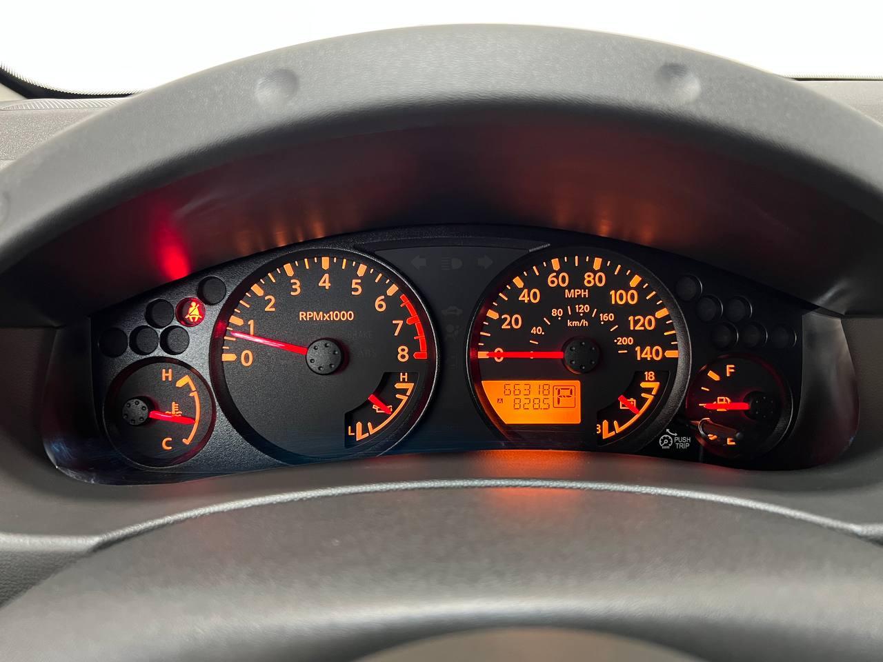 Nissan Frontier 2WD King Cab V6 Auto SV 2013