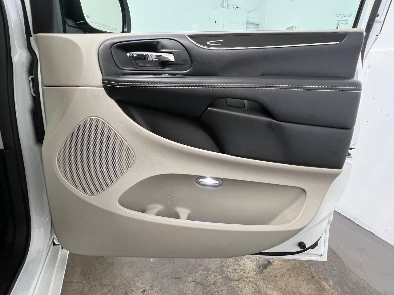 Dodge Grand Caravan SXT Wagon 2019