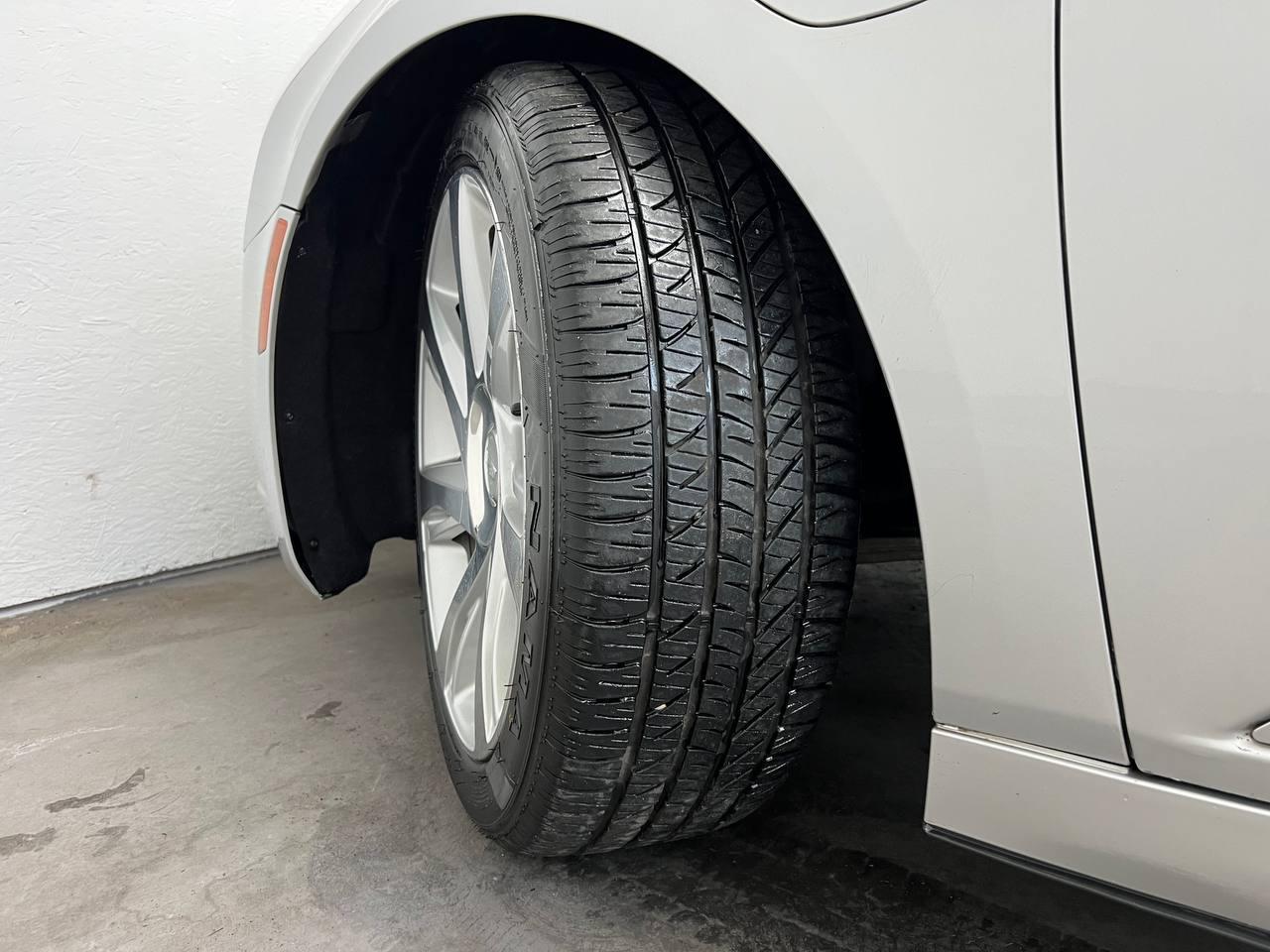 Cadillac ELR 2dr Cpe 2016