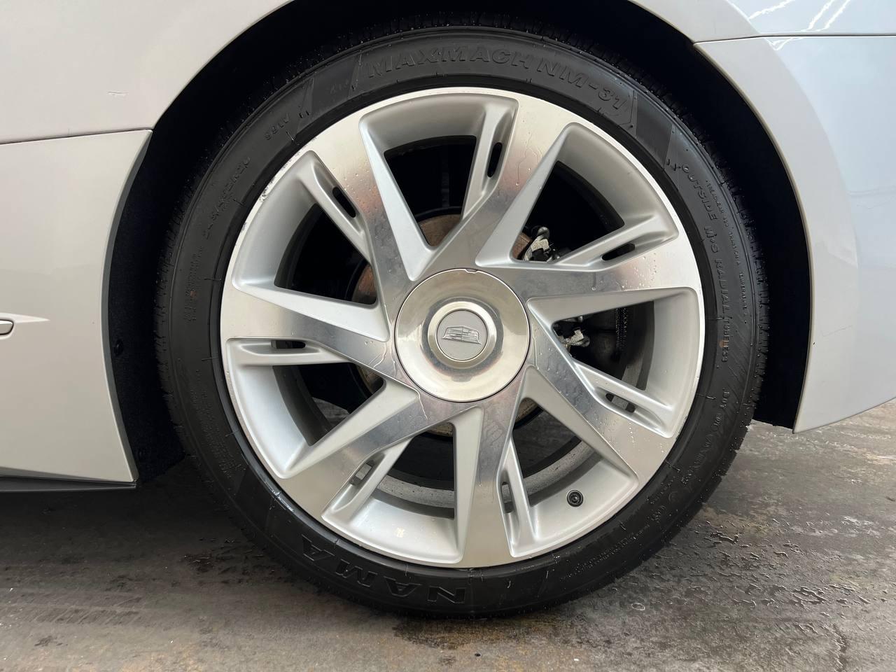 Cadillac ELR 2dr Cpe 2016