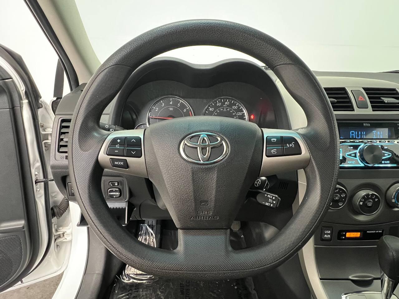 Toyota Corolla S 2011
