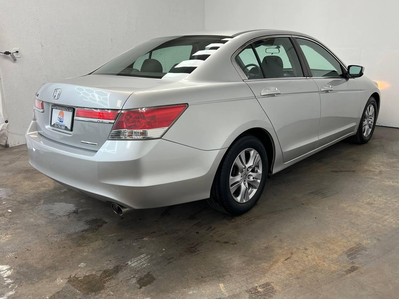Honda Accord Sdn SE Auto 2012