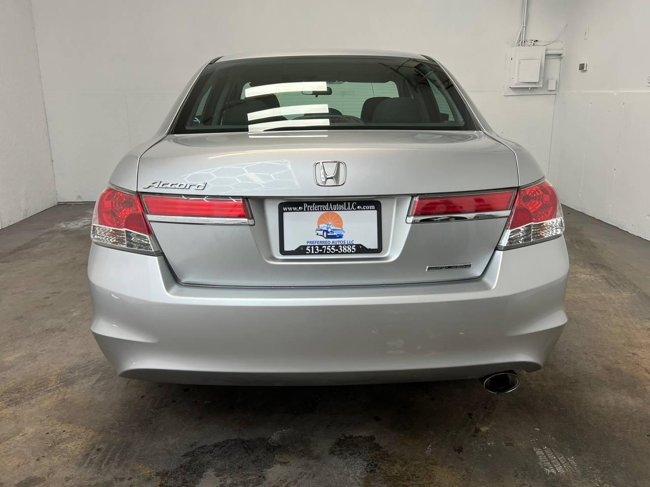Honda Accord Sdn SE Auto 2012