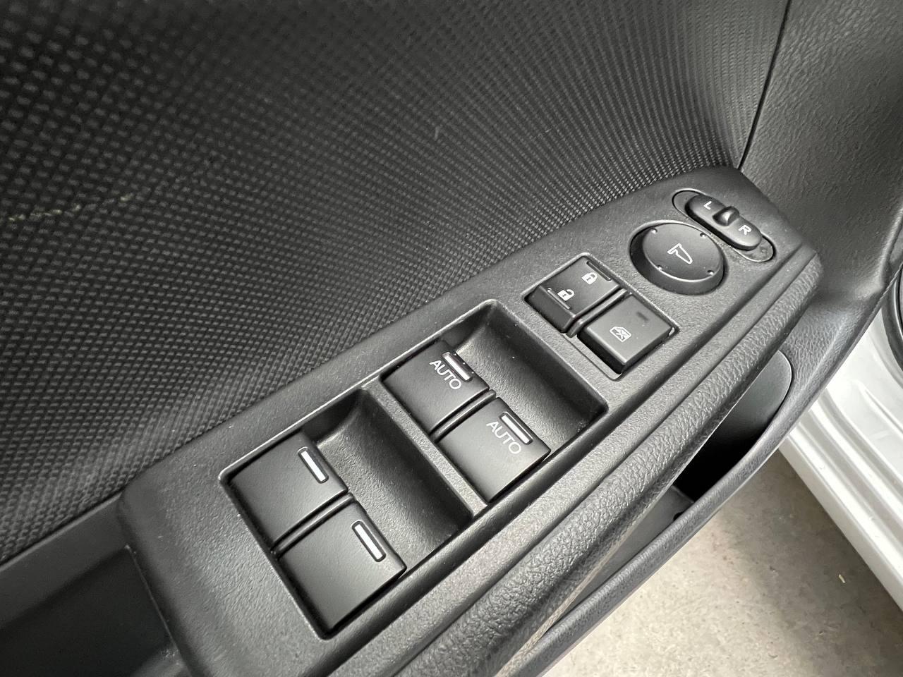 Honda Accord Sdn SE Auto 2012