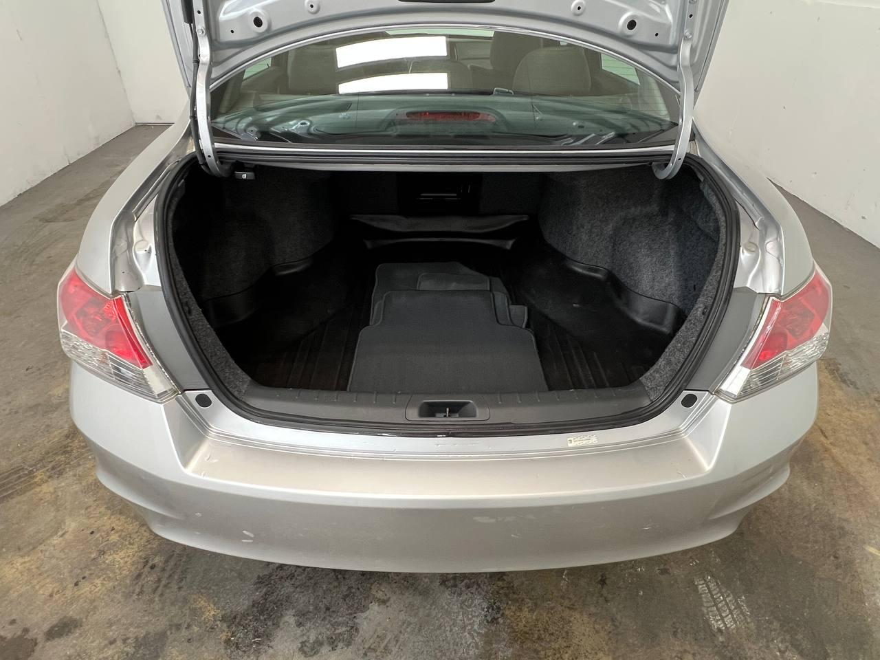 Honda Accord Sdn SE Auto 2012