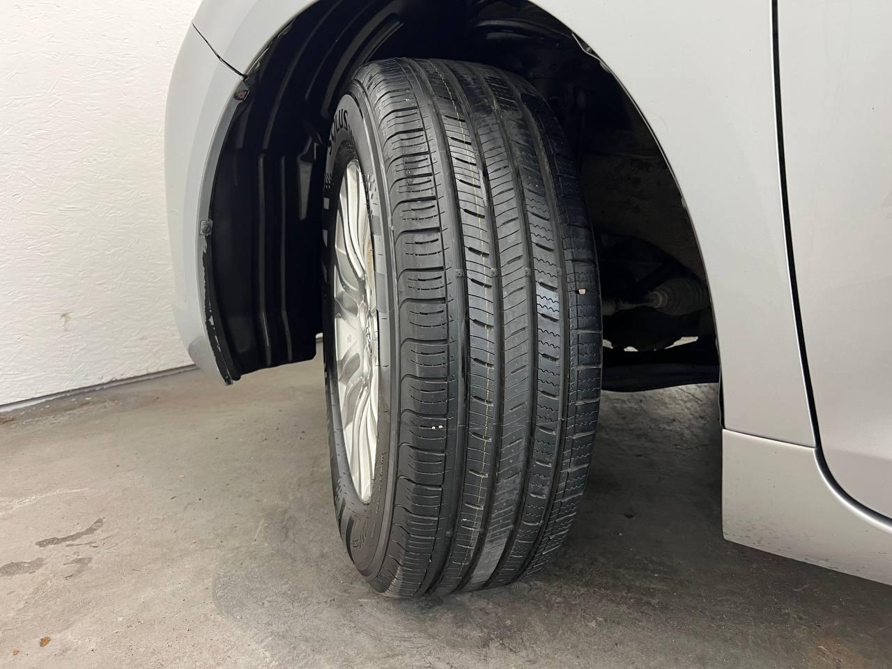 Toyota Sienna Limited 7-Passenger AWD 2013