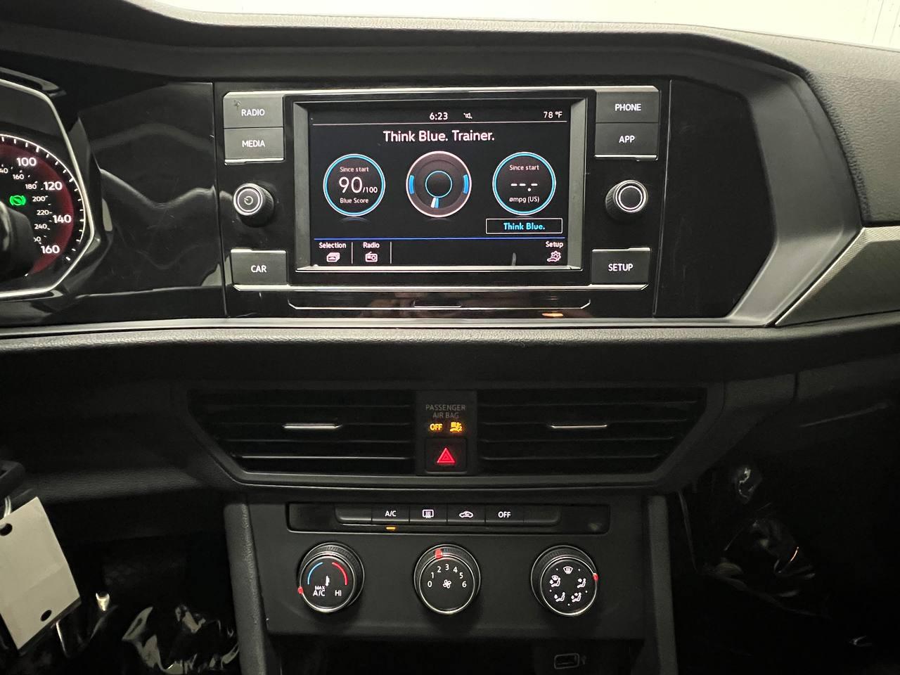 Volkswagen Jetta R-Line Auto w/ULEV 2019