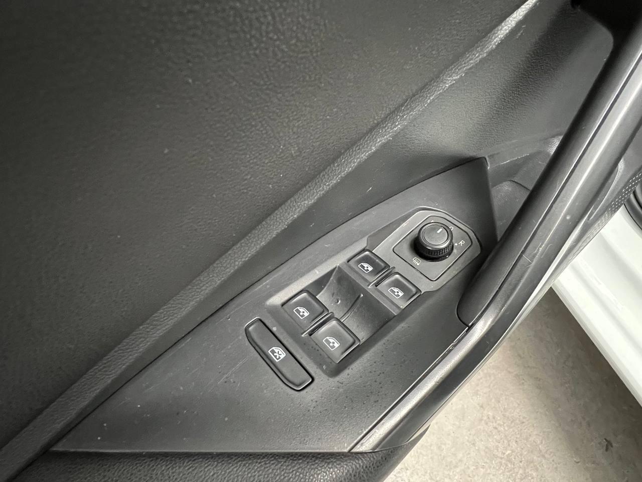 Volkswagen Jetta R-Line Auto w/ULEV 2019
