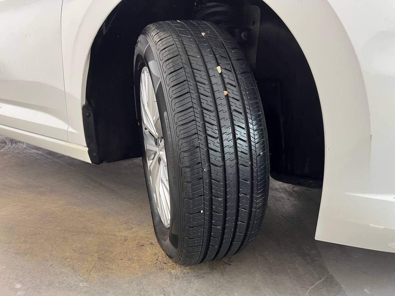 Volkswagen Jetta R-Line Auto w/ULEV 2019