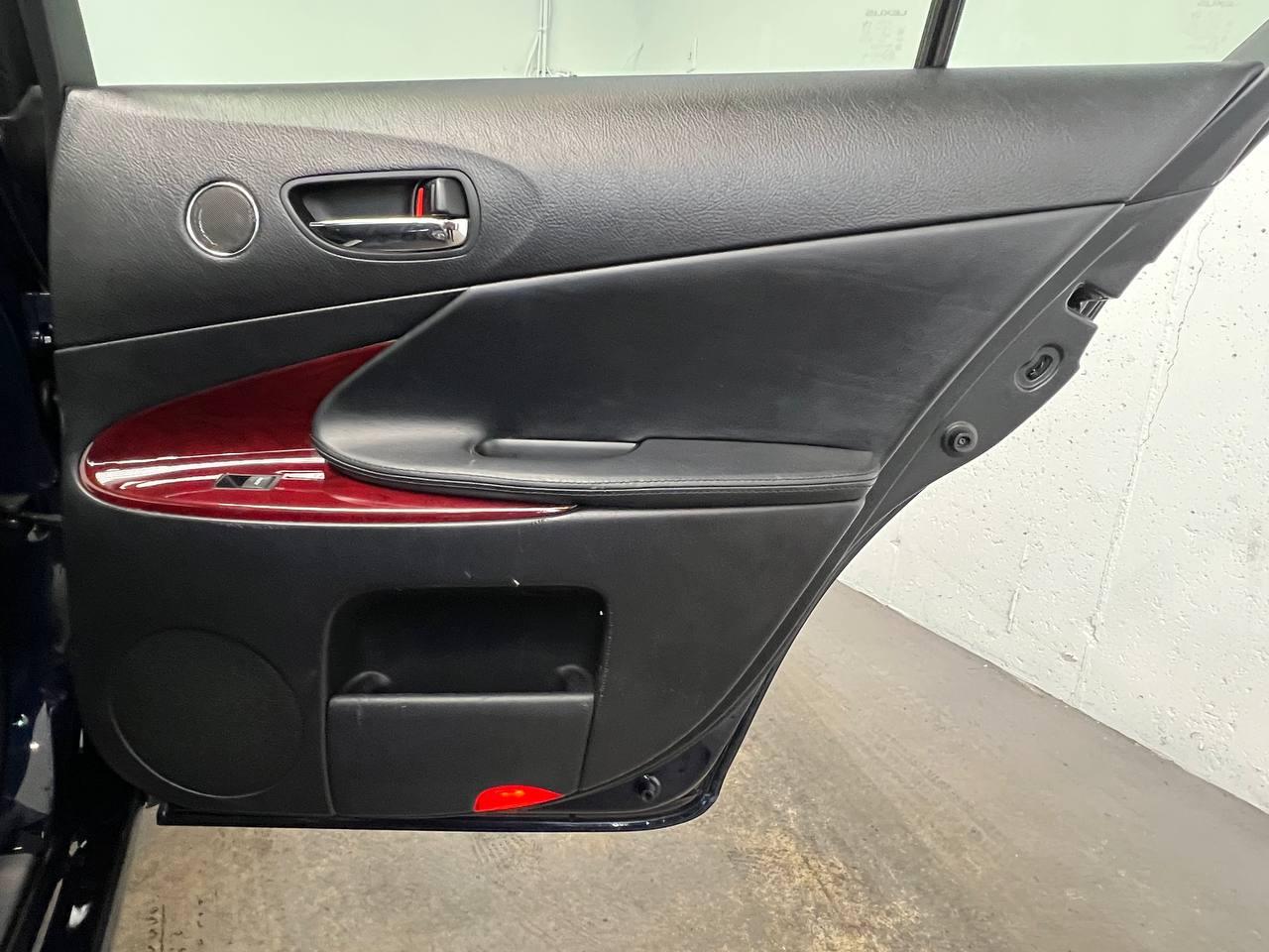 Lexus GS 350 4D Sedan AWD 2011