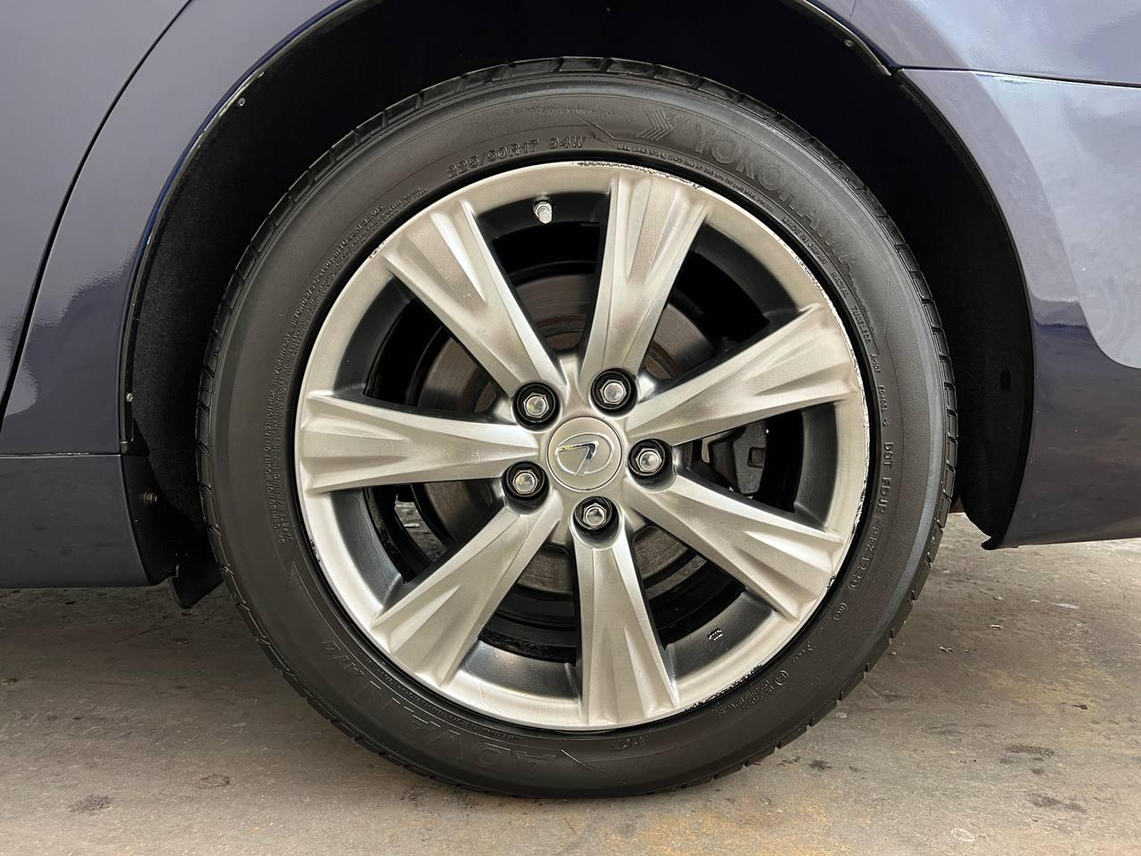 Lexus GS 350 4D Sedan AWD 2011