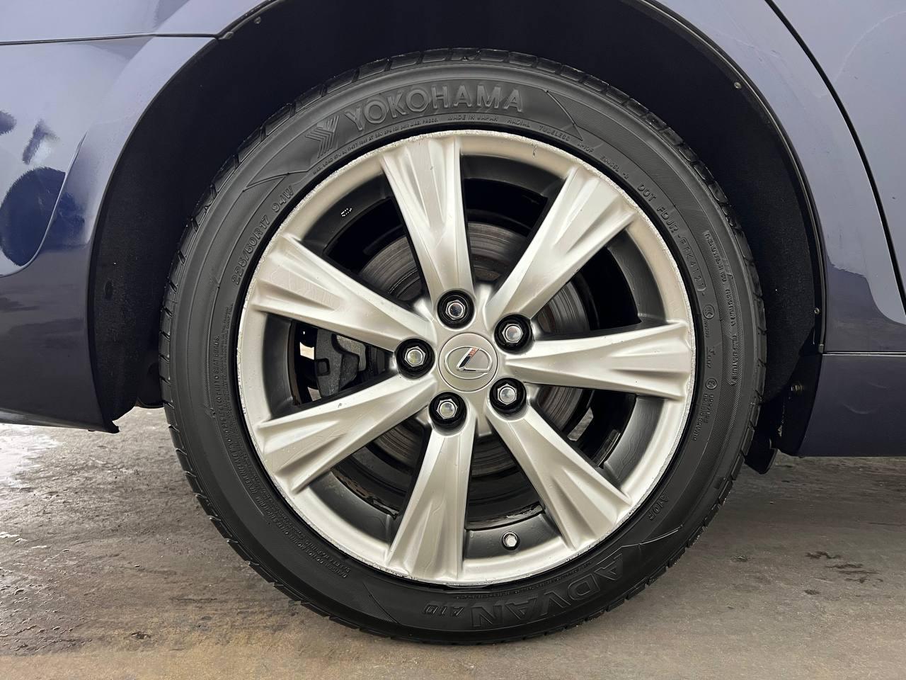 Lexus GS 350 4D Sedan AWD 2011