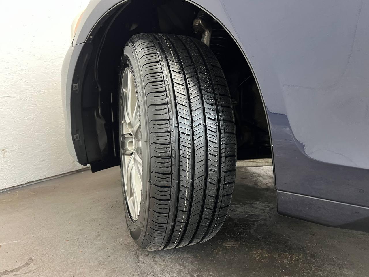 Lexus GS 350 4D Sedan AWD 2011