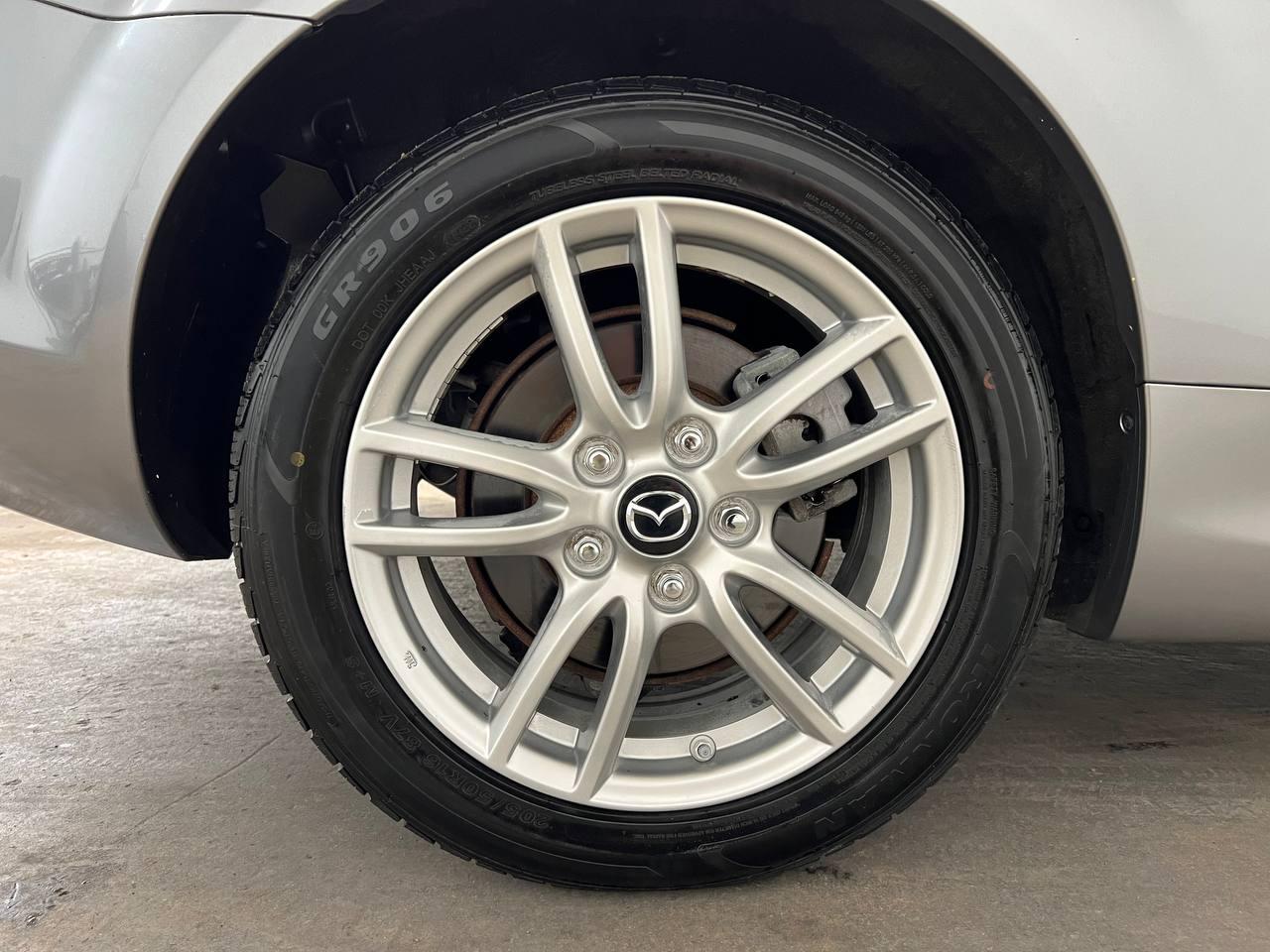 Mazda MX-5 Miata Sport 2D Convertible 2014