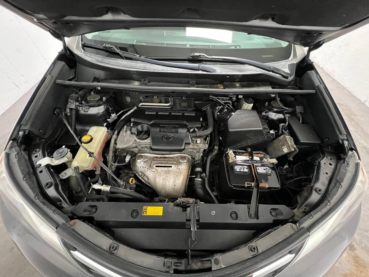 Toyota RAV4 LE AWD 2015
