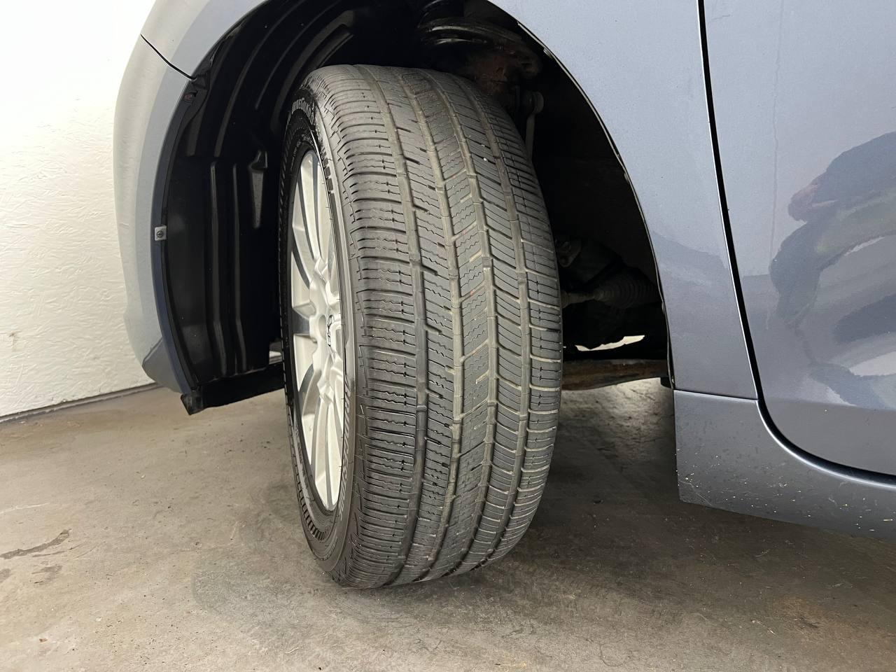 Toyota Sienna  2017