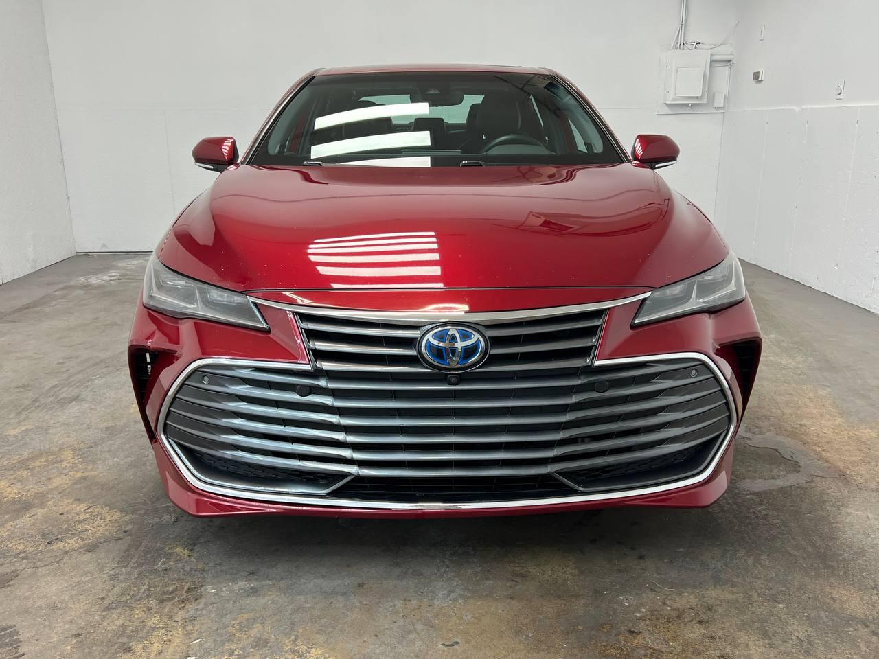 Toyota Avalon Hybrid Limited 2021