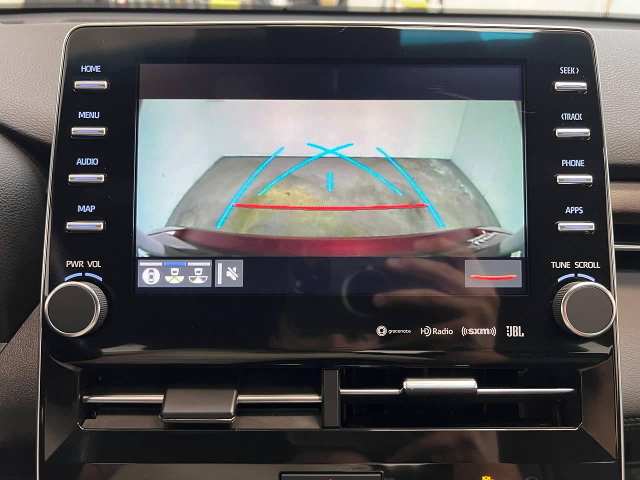 Toyota Avalon Hybrid Limited 2021