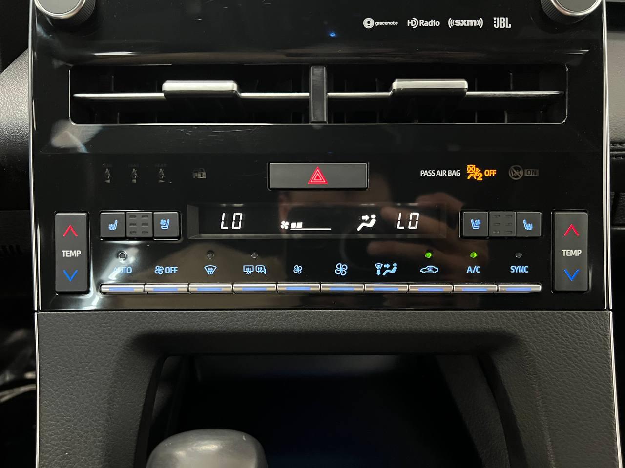 Toyota Avalon Hybrid Limited 2021