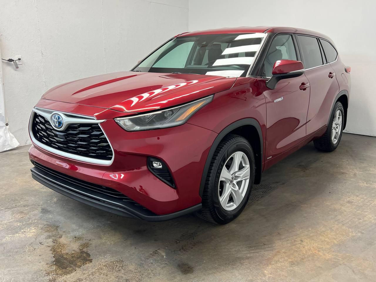 Toyota Highlander Hybrid  2021