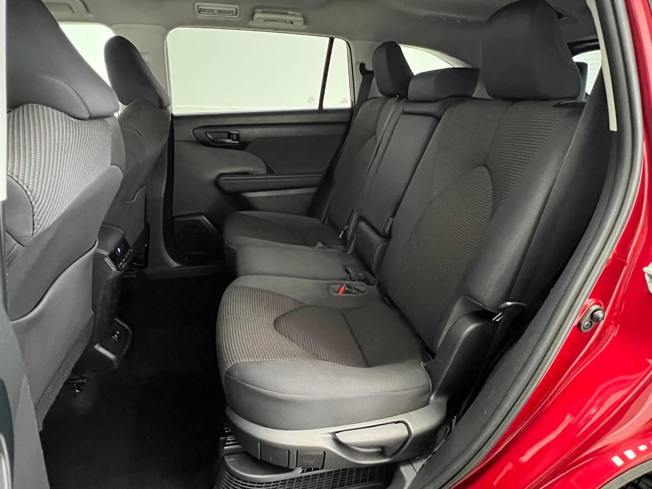 Toyota Highlander Hybrid  2021