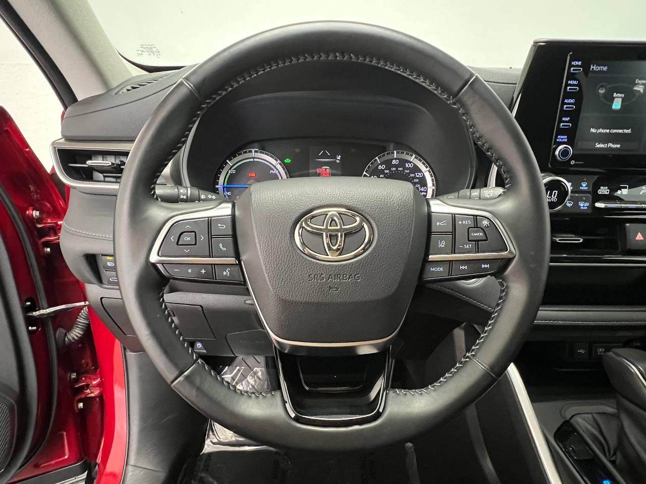 Toyota Highlander Hybrid  2021