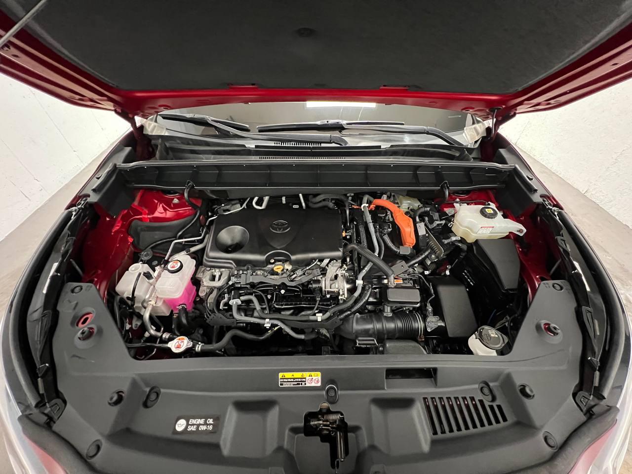 Toyota Highlander Hybrid  2021