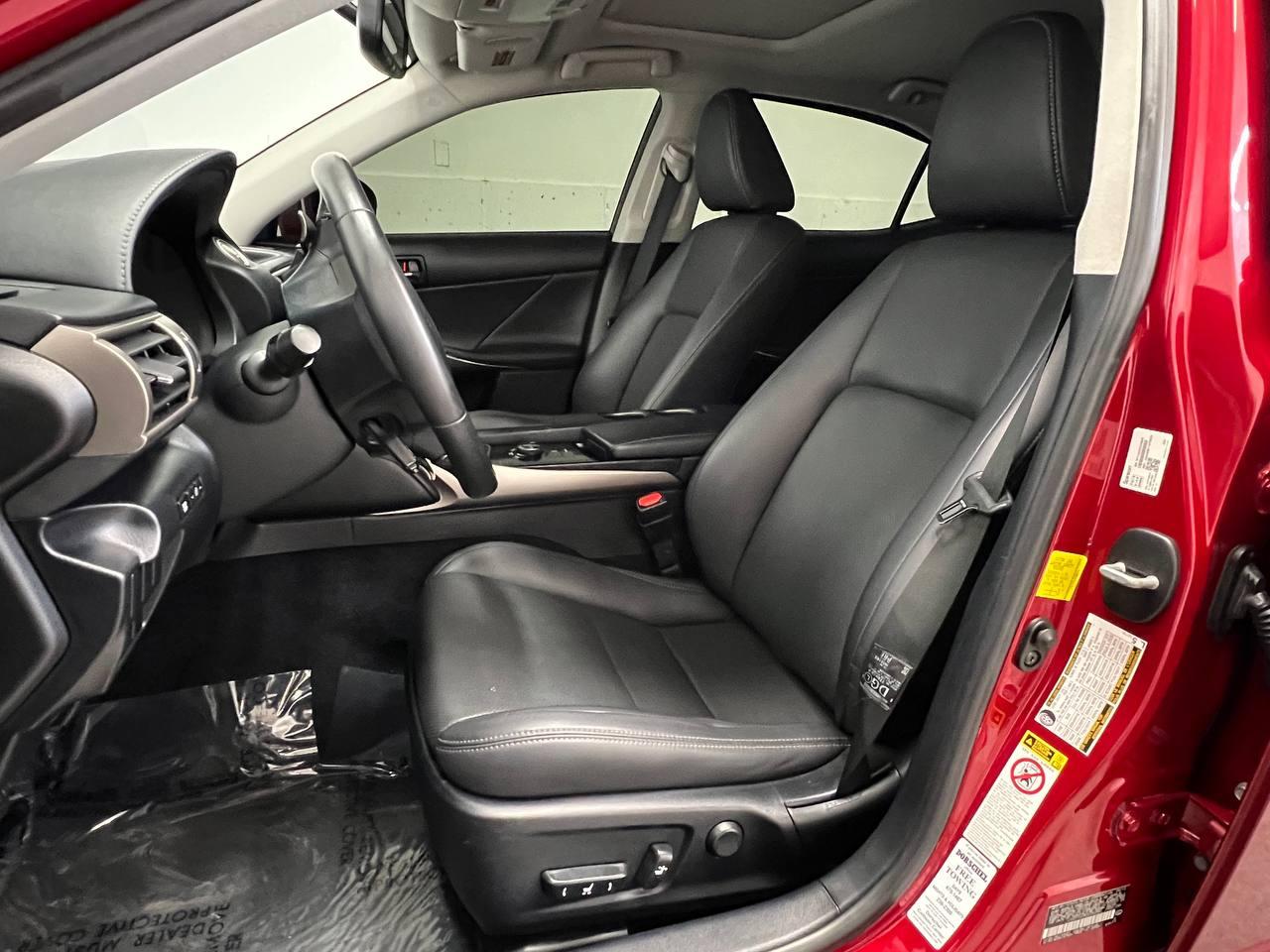 Lexus IS 250 4D Sedan AWD 2014
