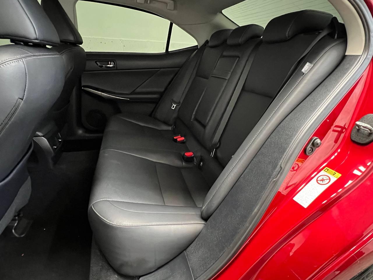 Lexus IS 250 4D Sedan AWD 2014
