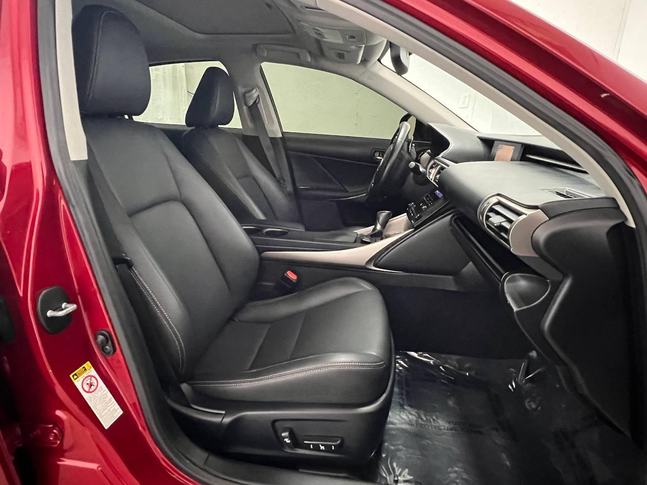 Lexus IS 250 4D Sedan AWD 2014