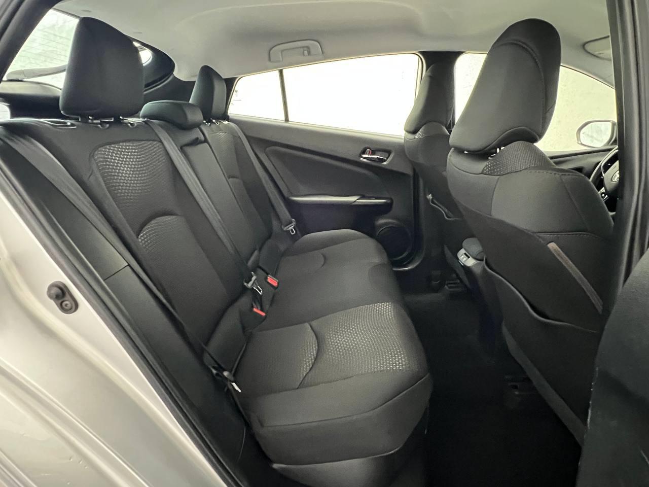 Toyota Prius LE 2021