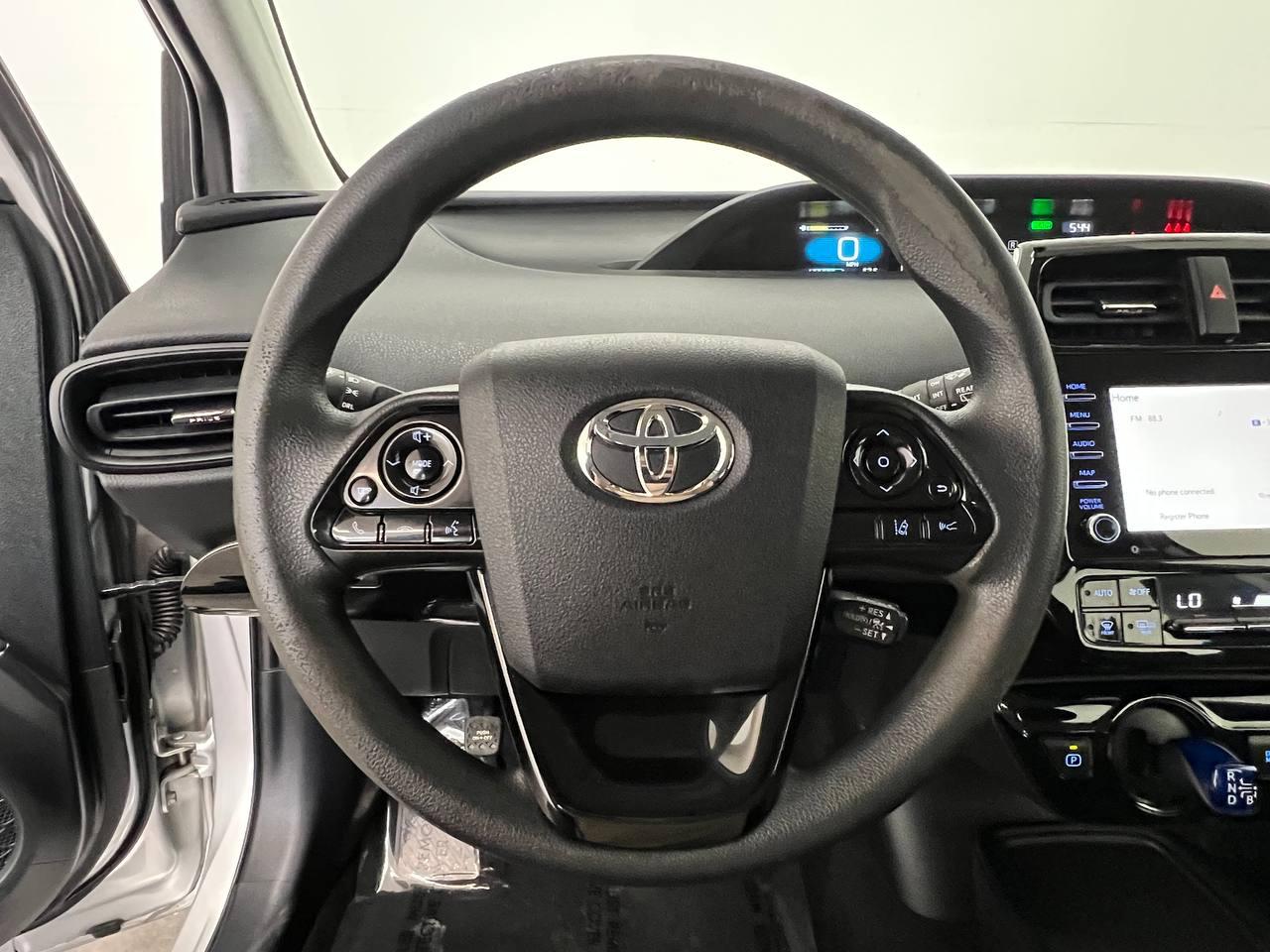 Toyota Prius LE 2021