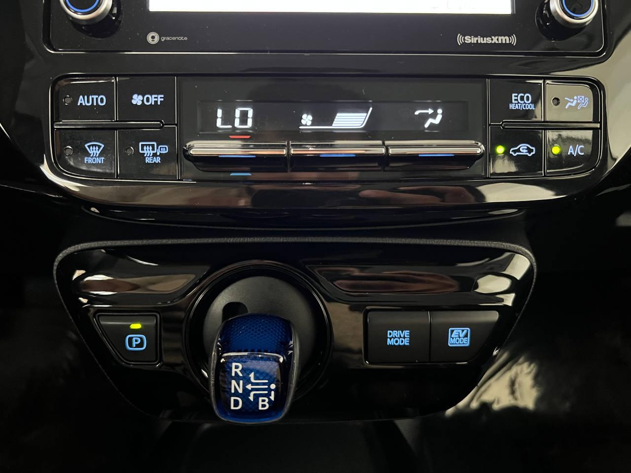 Toyota Prius LE 2021