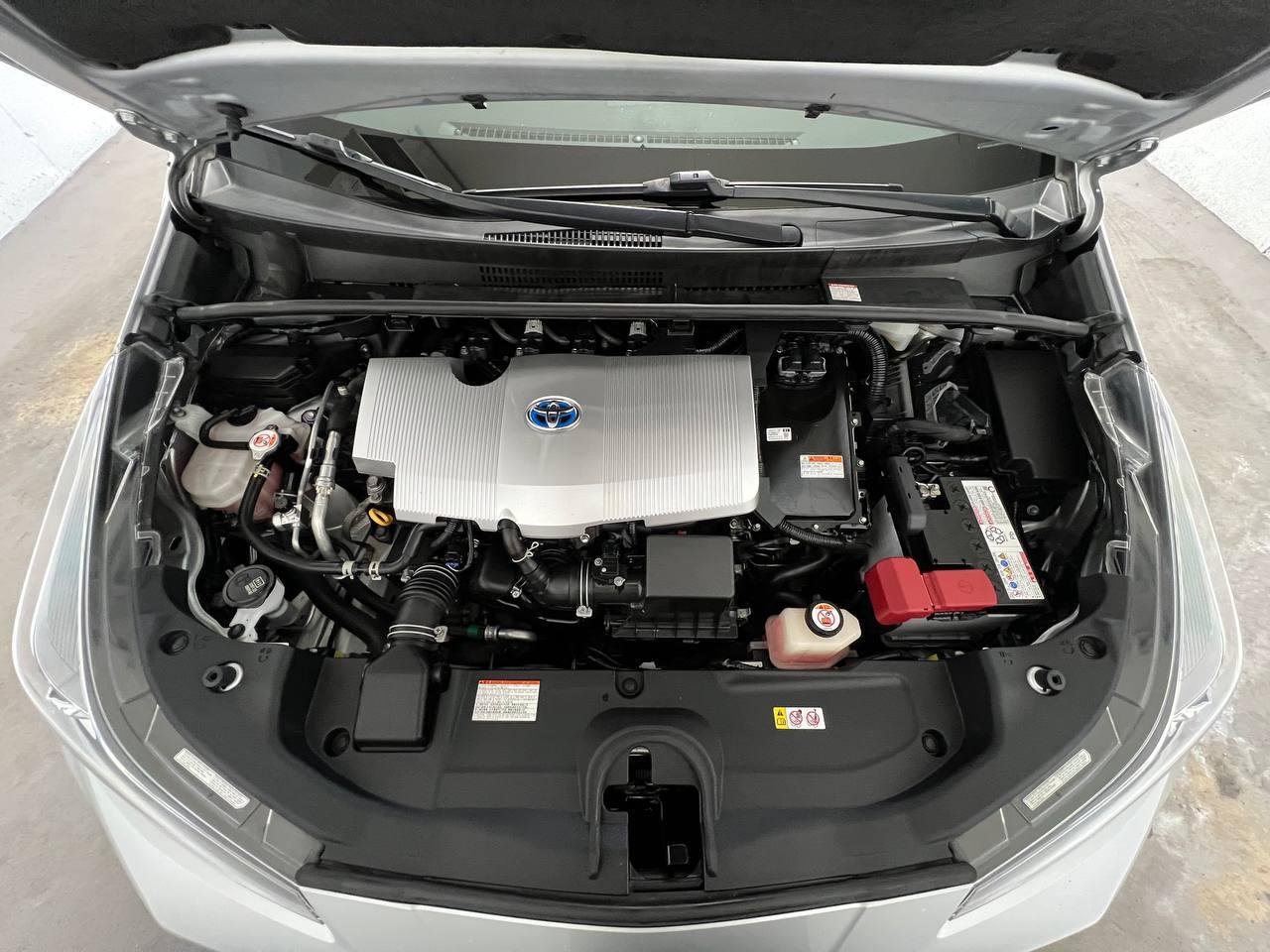 Toyota Prius LE 2021
