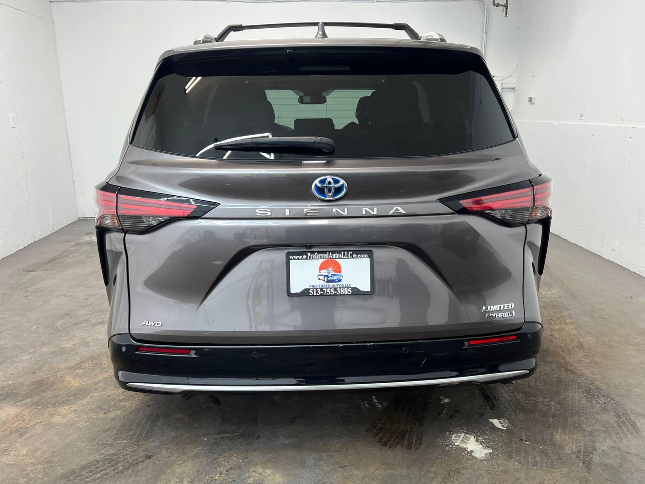 Toyota Sienna Limited 7-Passenger AWD 2022