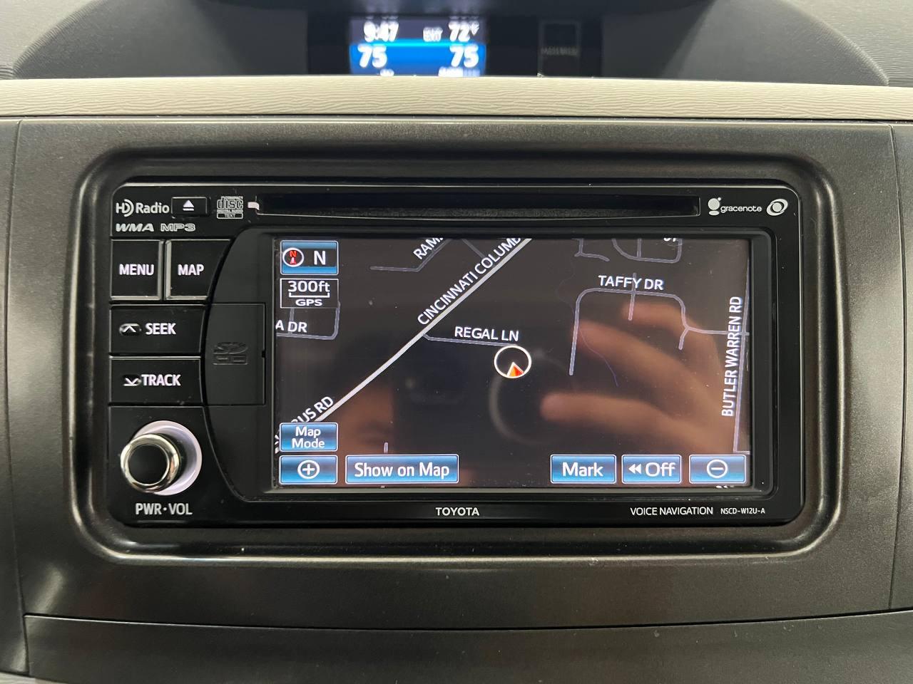 Toyota Sienna XLE 7-Passenger AWD 2014