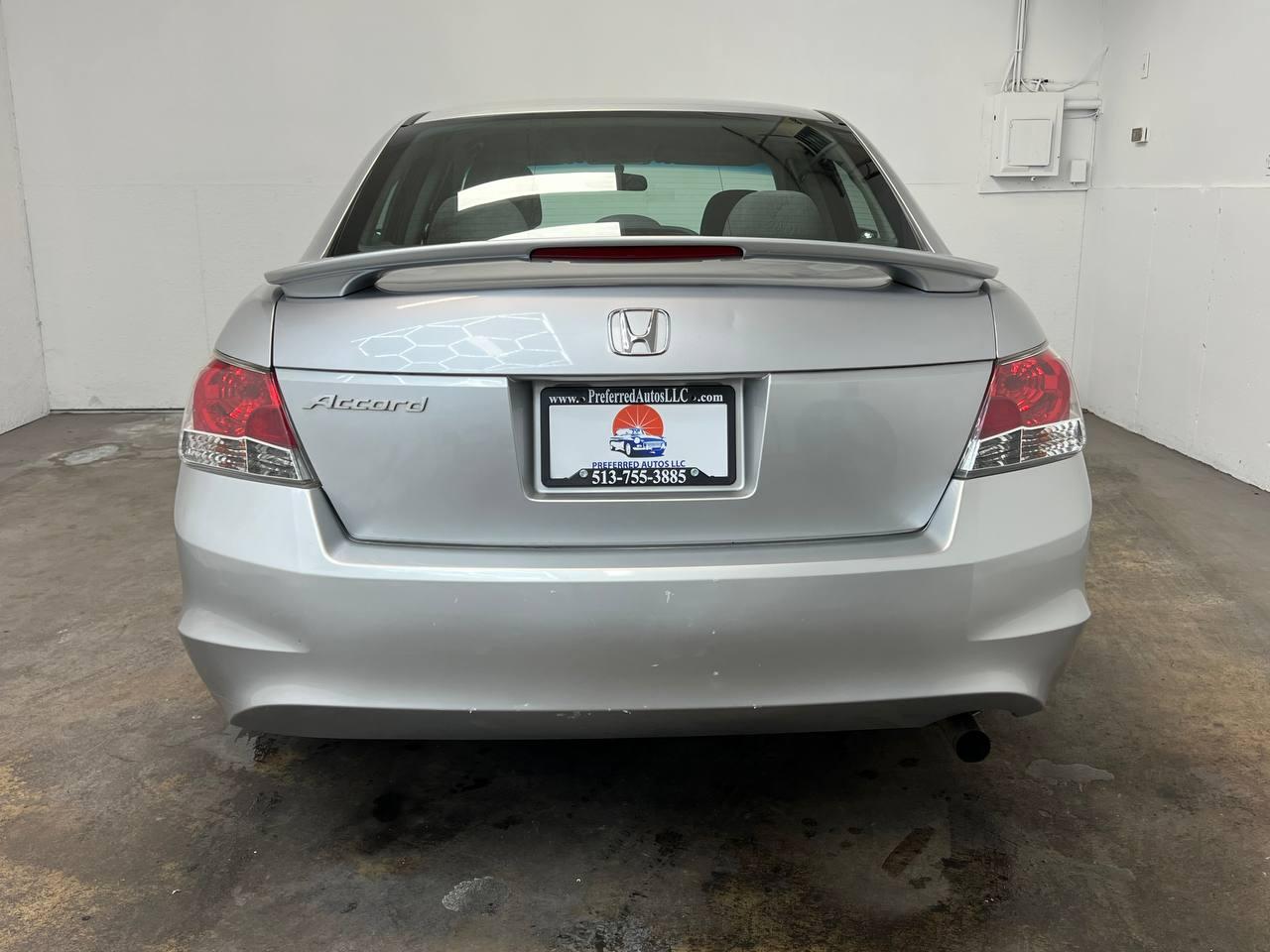 Honda Accord Sdn  2009