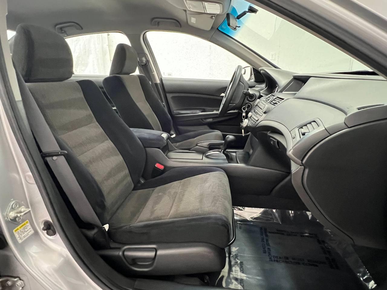 Honda Accord Sdn  2009