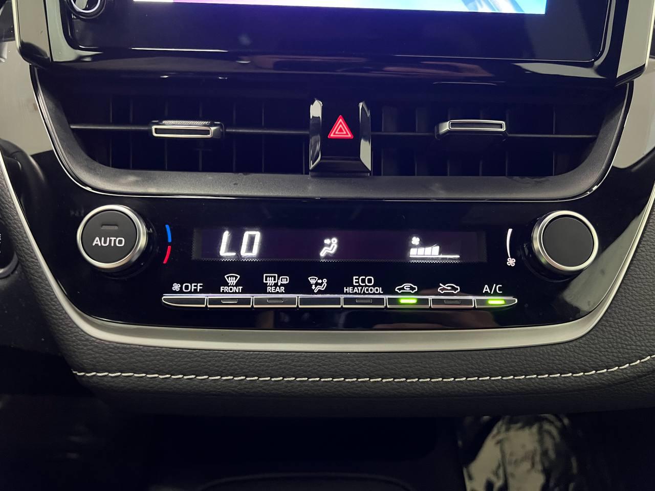 Toyota Corolla Hatchback  2023