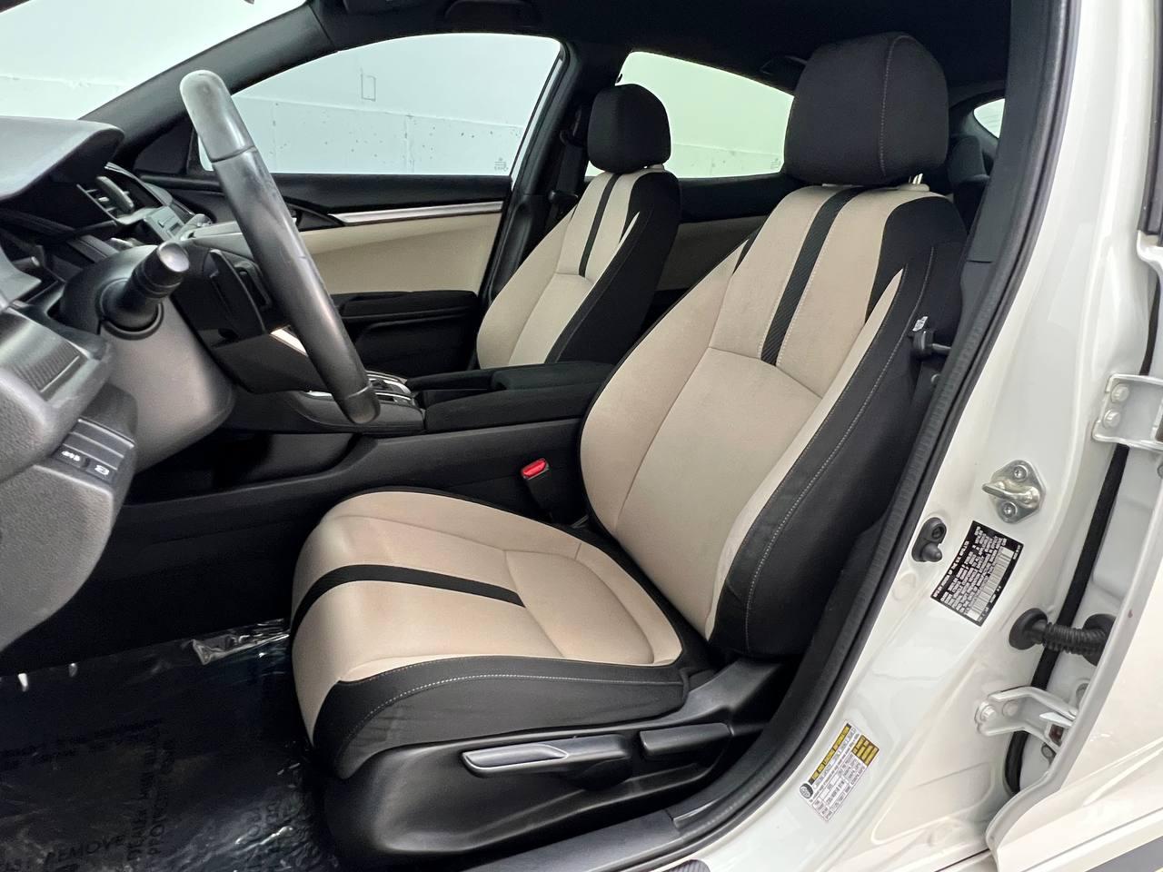 Honda Civic Hatchback Sport CVT 2018