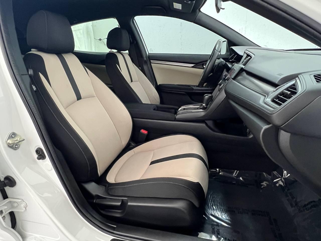 Honda Civic Hatchback Sport CVT 2018